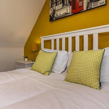 Dovecote House Beeston Private Parking 15Mins From Nottingham City Centre Close To Qmc Hospital Экстерьер фото