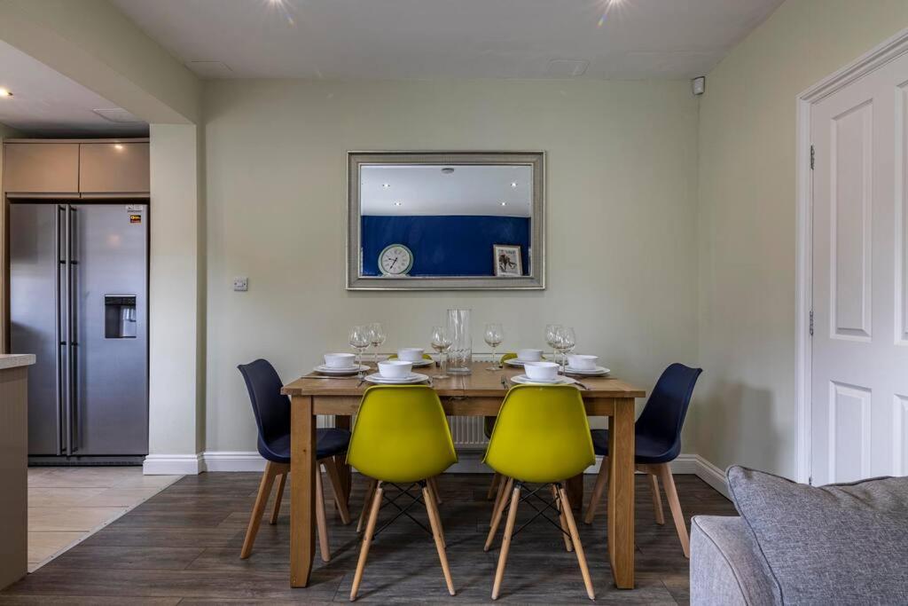 Dovecote House Beeston Private Parking 15Mins From Nottingham City Centre Close To Qmc Hospital Экстерьер фото